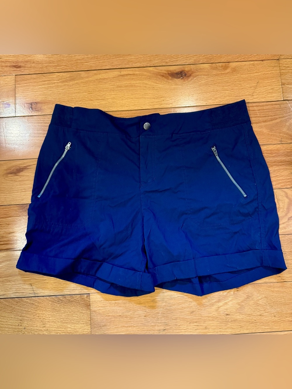Le Verde Navy Women's Shorts with Zip Pockets